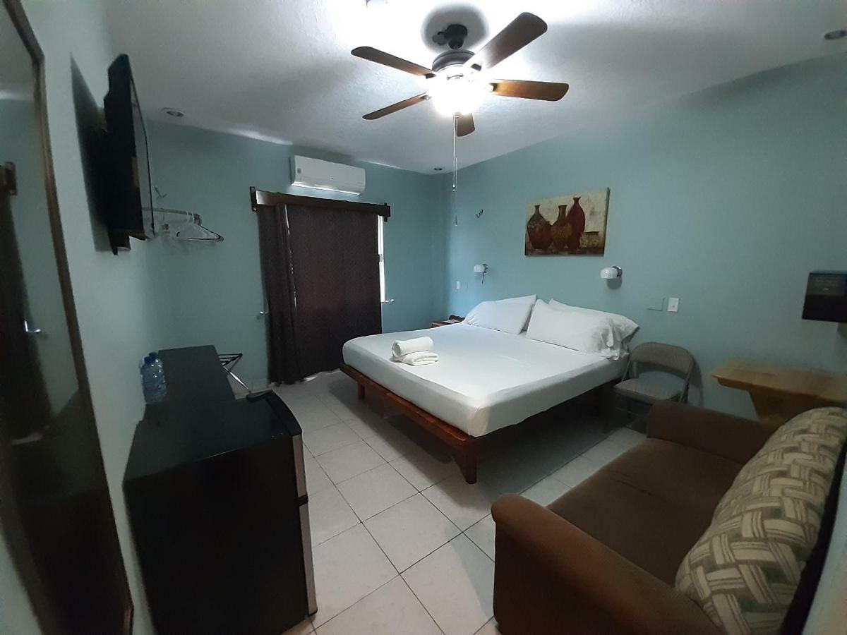 Maya Bella Downtown Hotel San Ignacio Exteriör bild