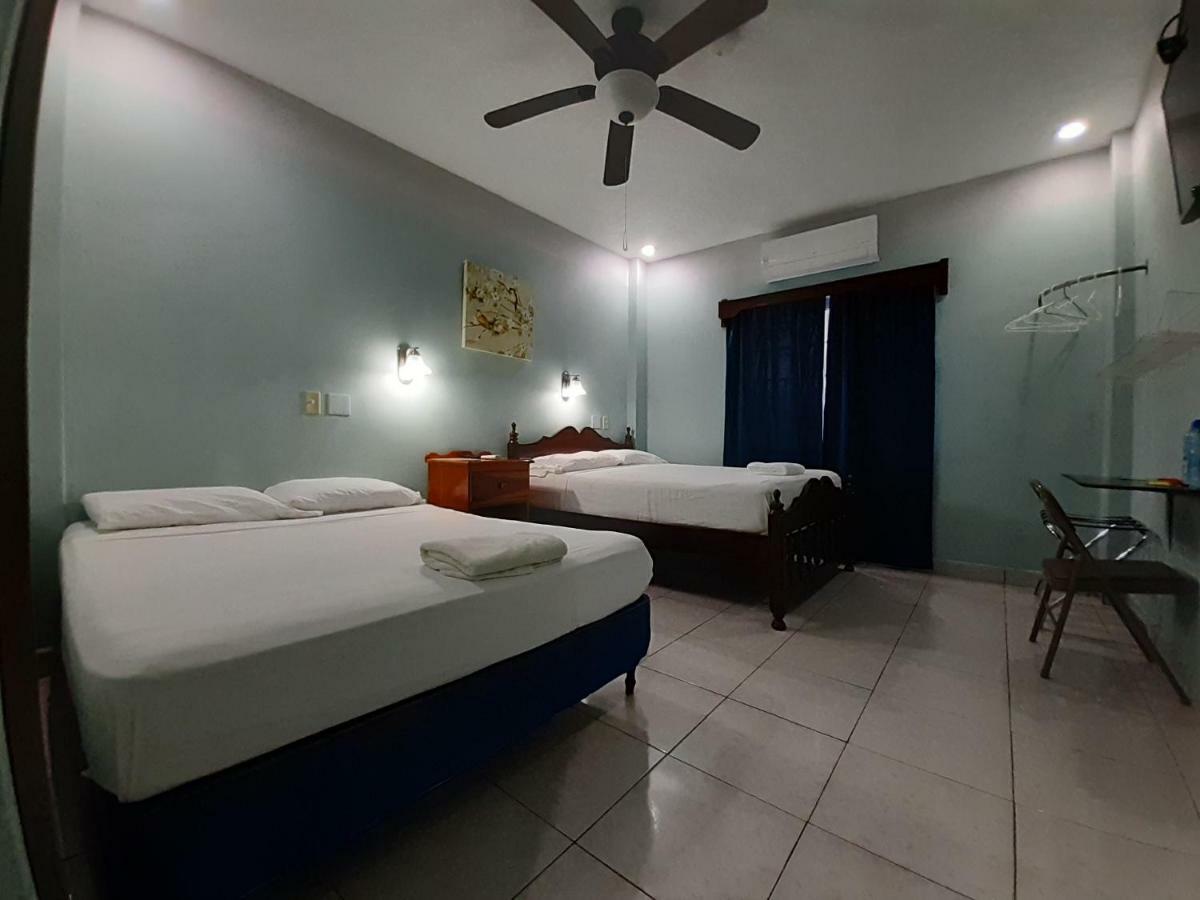 Maya Bella Downtown Hotel San Ignacio Exteriör bild